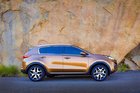 Kia Sportage 2018 versus Toyota RAV4 - 4