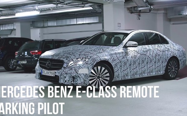Une nouvelle application permet de stationner sa Mercedes-Benz à distance