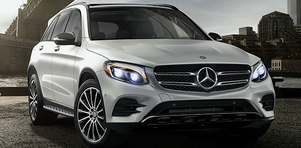 BMW X3 2016 contre Mercedes-Benz GLC 300 à Sherbrooke