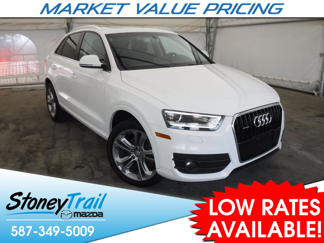 2015 Audi Q3 TECHNIK - LOW MILEAGE! LOCALLY REGISTERED!